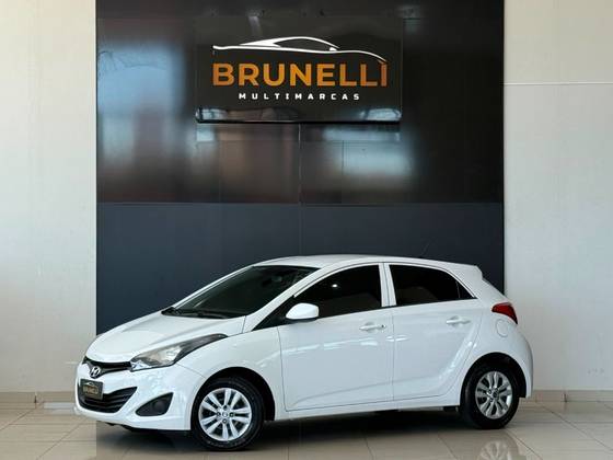 HYUNDAI HB20 1.0 COMFORT 12V FLEX 4P MANUAL